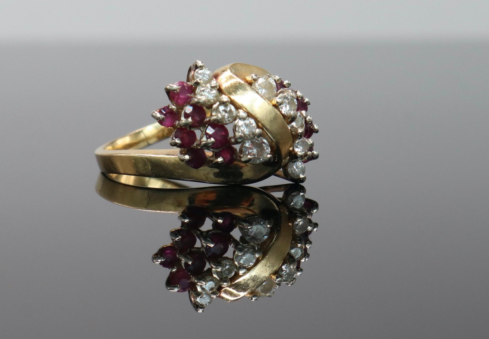 Image for Jewelry | April 29, 2020 at 8:00 PM