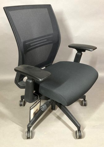 Exemplis Task Chair
