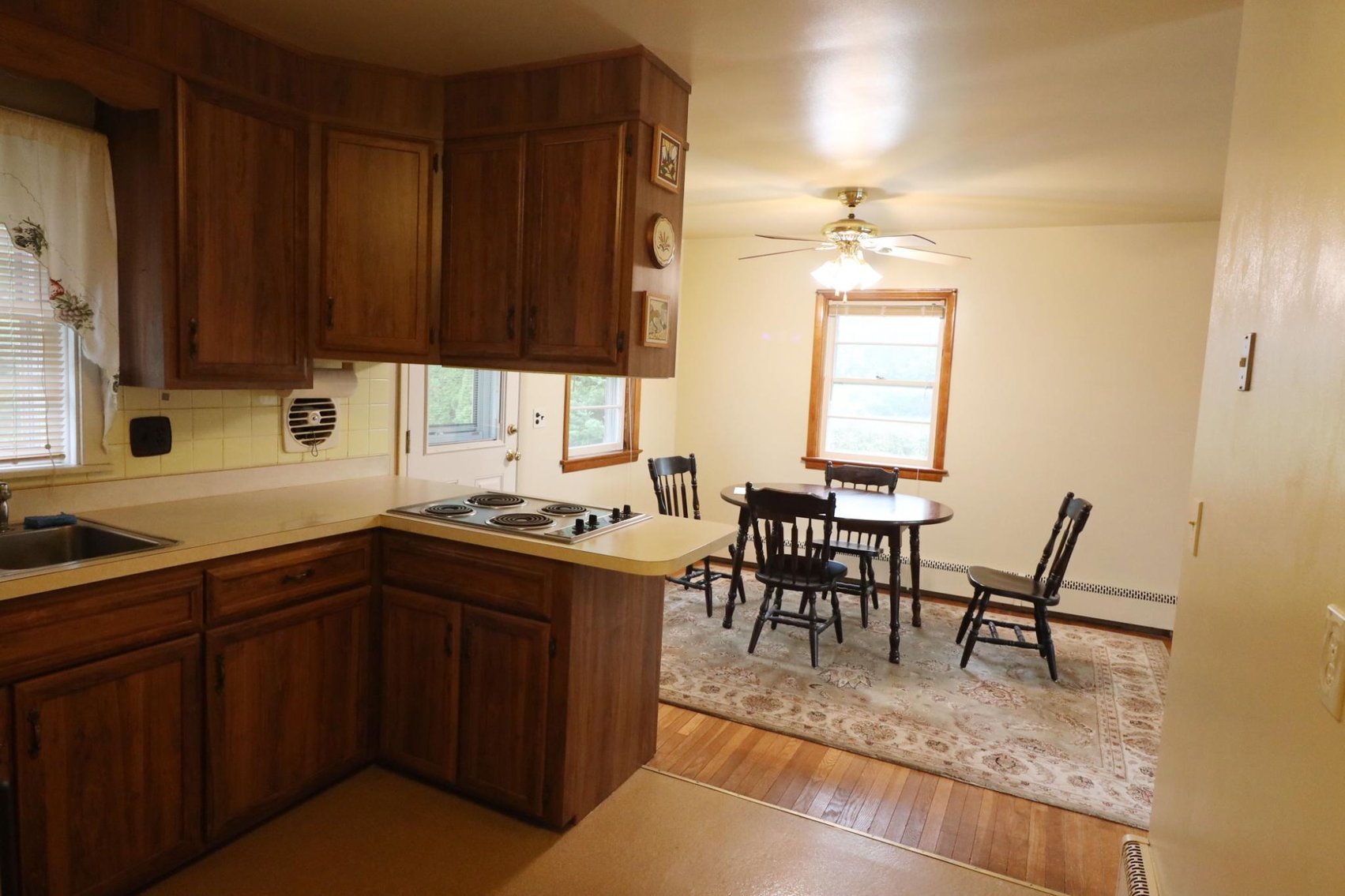 Image for Sold! Real Estate | 141 W. Cherry Ln., Souderton, Pa. 18964 | November 17, 2022 @ 4:00 PM