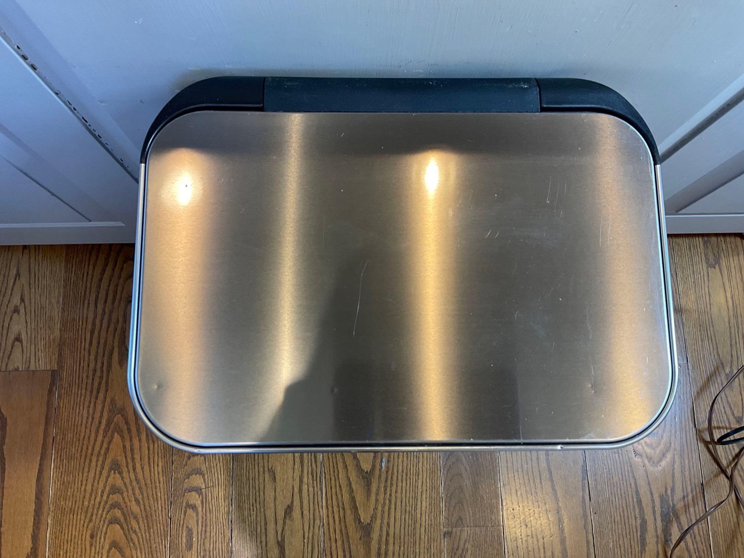 Image for Simple Human Trash Can