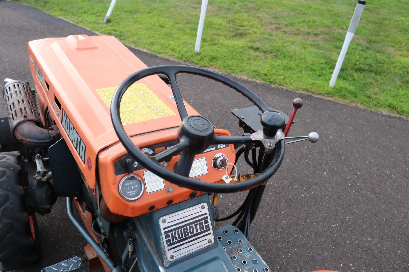 Image for 1982 Kubota B6100 HST 4WD Tractor