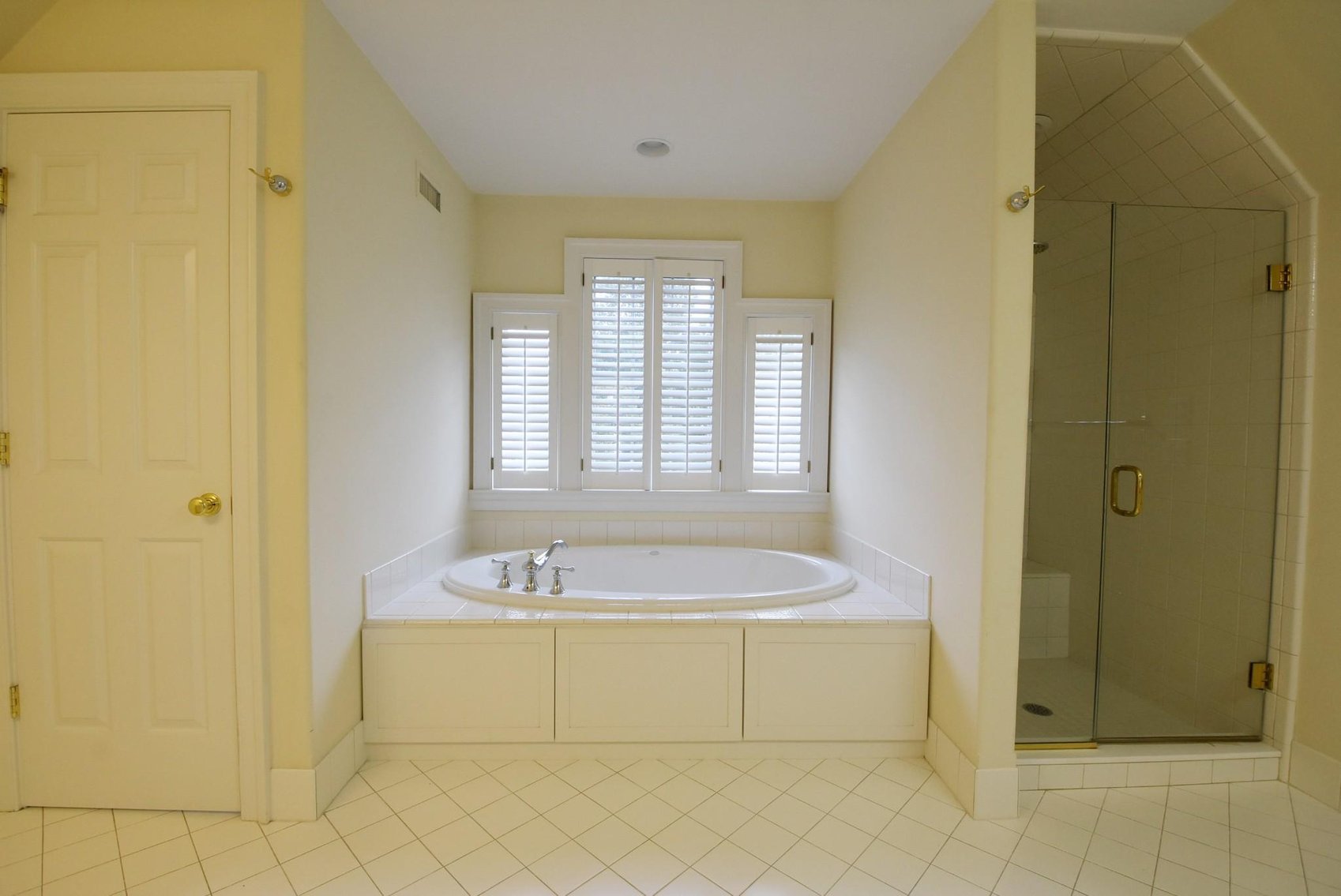 Image for Sold! Real Estate for Auction | 323 Applebrook Rd., Malvern, Pa. 19355 | October 29, 2024 at 4:00 PM