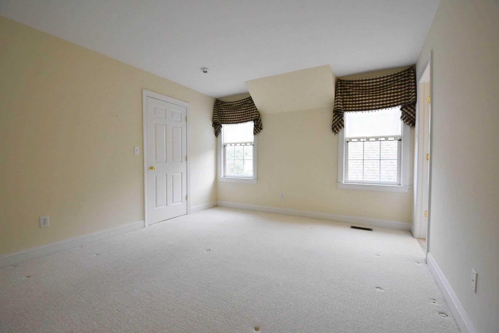 Image for Sold! Real Estate for Auction | 323 Applebrook Rd., Malvern, Pa. 19355 | October 29, 2024 at 4:00 PM