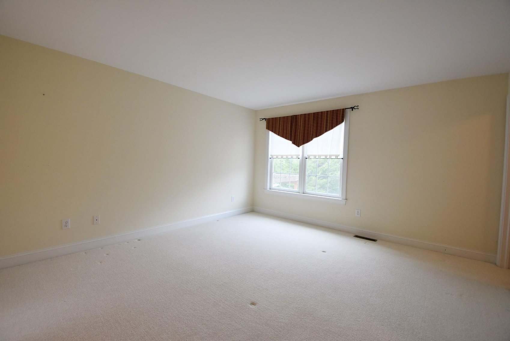 Image for Sold! Real Estate for Auction | 323 Applebrook Rd., Malvern, Pa. 19355 | October 29, 2024 at 4:00 PM