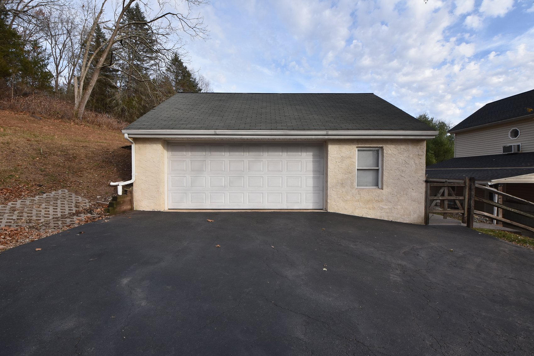 Image for Sold! Real Estate For Sale | 102 Game Farm Road, Schwenksville, PA 19473