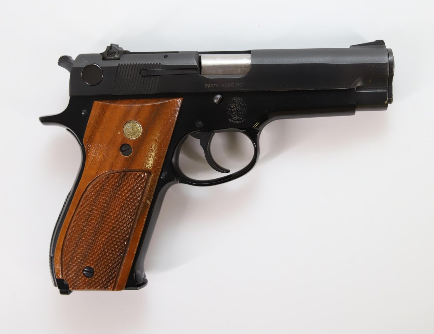 Image for Smith & Wesson 39-2 Semi Automatic Pistol