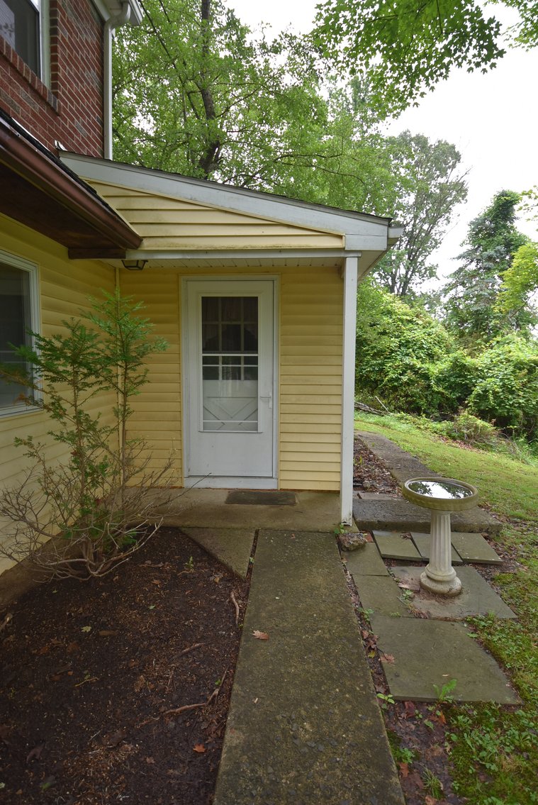 Image for Sold! Real Estate For Auction | 890 Eichele Rd., Perkiomenville, PA 18074 | July 15, 2025 at 4:00 PM