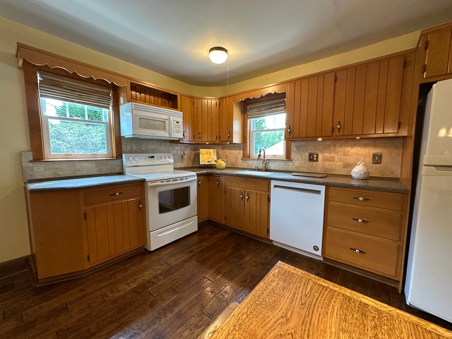 Image for Sold! Real Estate For Sale | 206 Chestnut Lane, North Wales, PA 19454