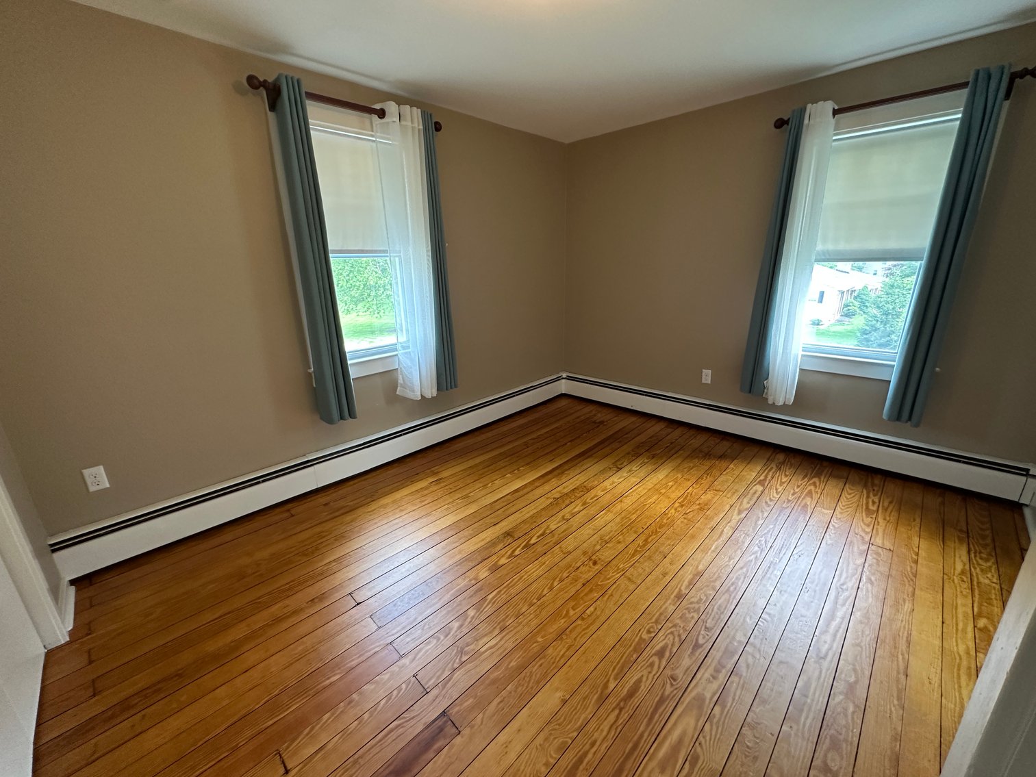 Image for Sold! Real Estate For Sale | 206 Chestnut Lane, North Wales, PA 19454