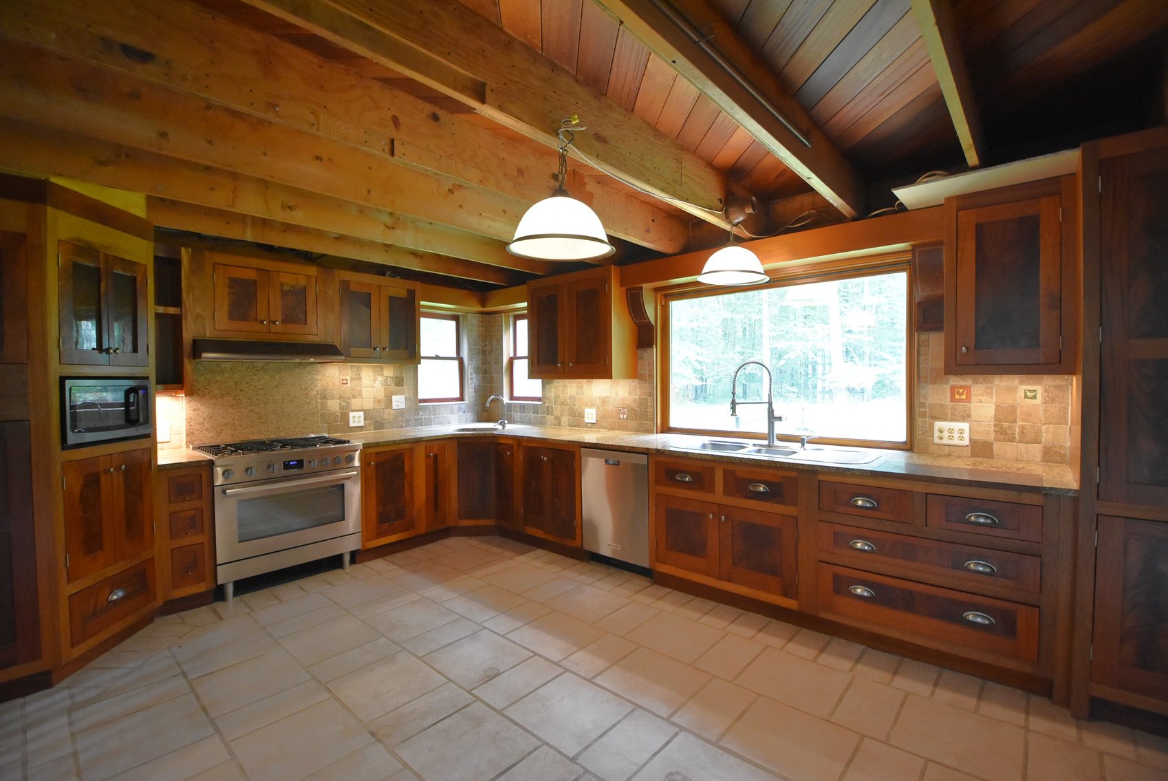 Image for Sold! Real Estate For Auction | 1286 Bridgeton Hill Rd, Upper Black Eddy, PA 18972 | September 24, 2025 at 4:00 PM