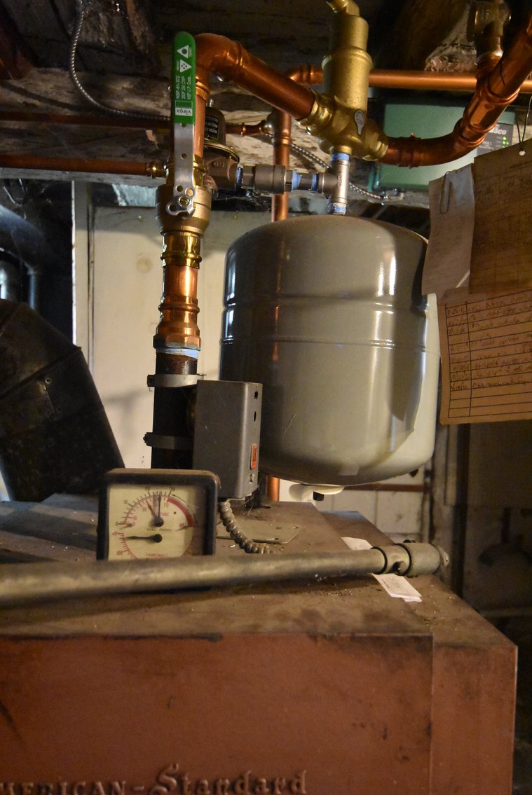 Image for Sold! Real Estate For Auction | 210 Buckwalter Road, Phoenixville, PA 19460 | November 13, 2025 at 4:00 PM