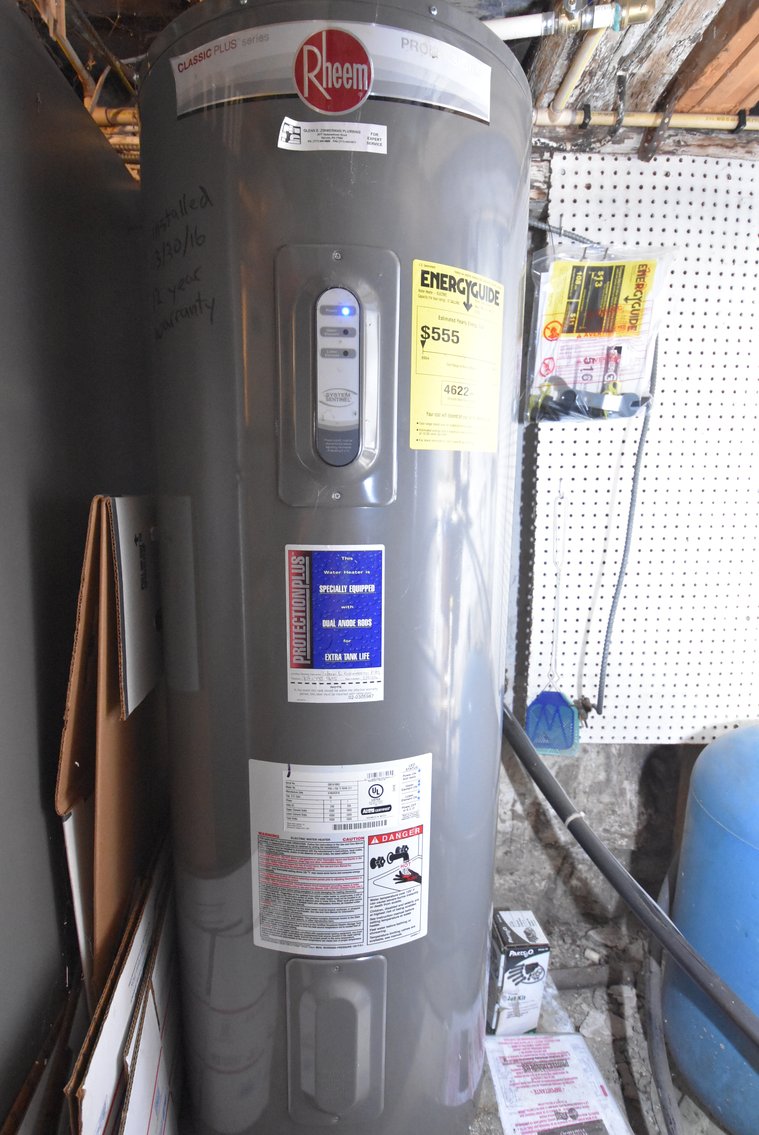 Image for Sold! Real Estate For Auction | 210 Buckwalter Road, Phoenixville, PA 19460 | November 13, 2025 at 4:00 PM