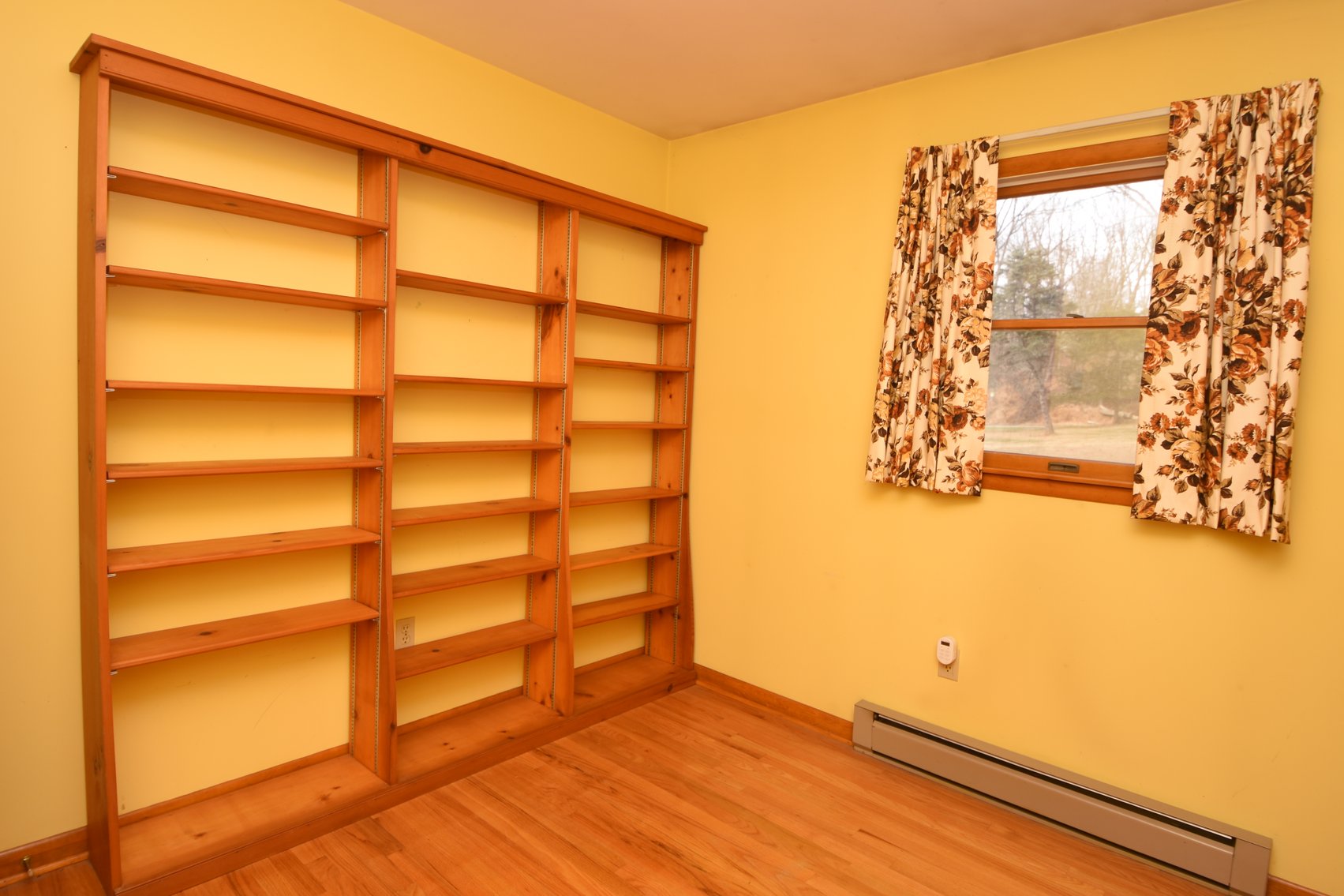 Image for Sold! Real Estate For Auction | 3288 Slifer Valley Rd, Riegelsville, PA 18077 | January 8, 2026 at 4:00 PM