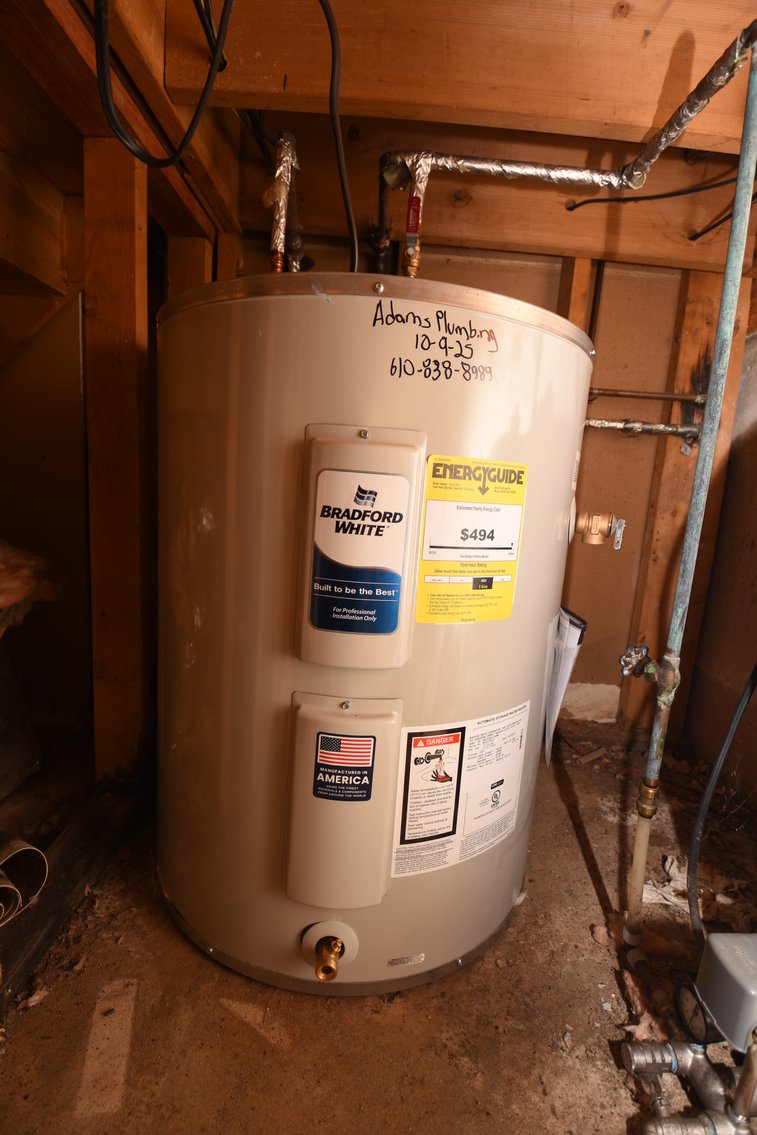 Image for Sold! Real Estate For Auction | 3288 Slifer Valley Rd, Riegelsville, PA 18077 | January 8, 2026 at 4:00 PM