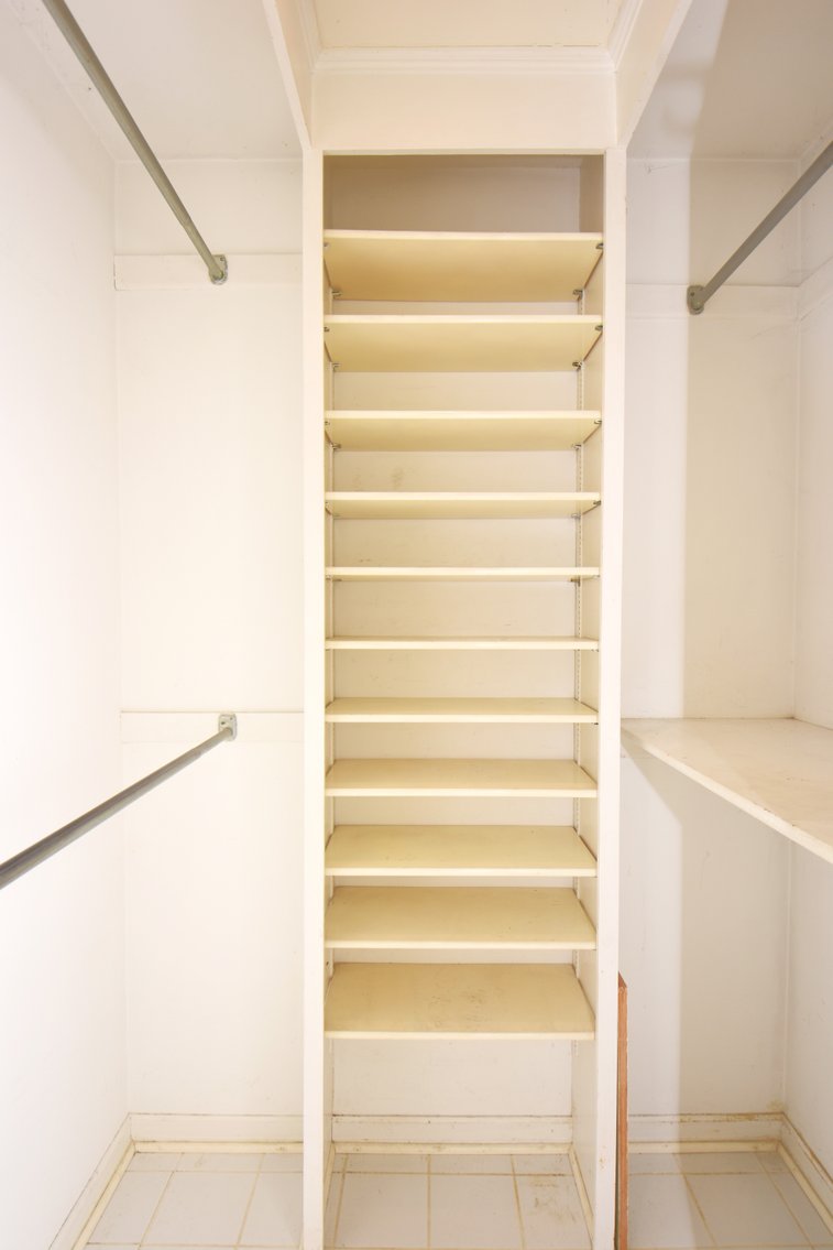 Image for Sold! Real Estate For Auction | 1850 Briarcliff Terrace, Allentown, PA 18103 | March 26, 2026 at 4:00 PM