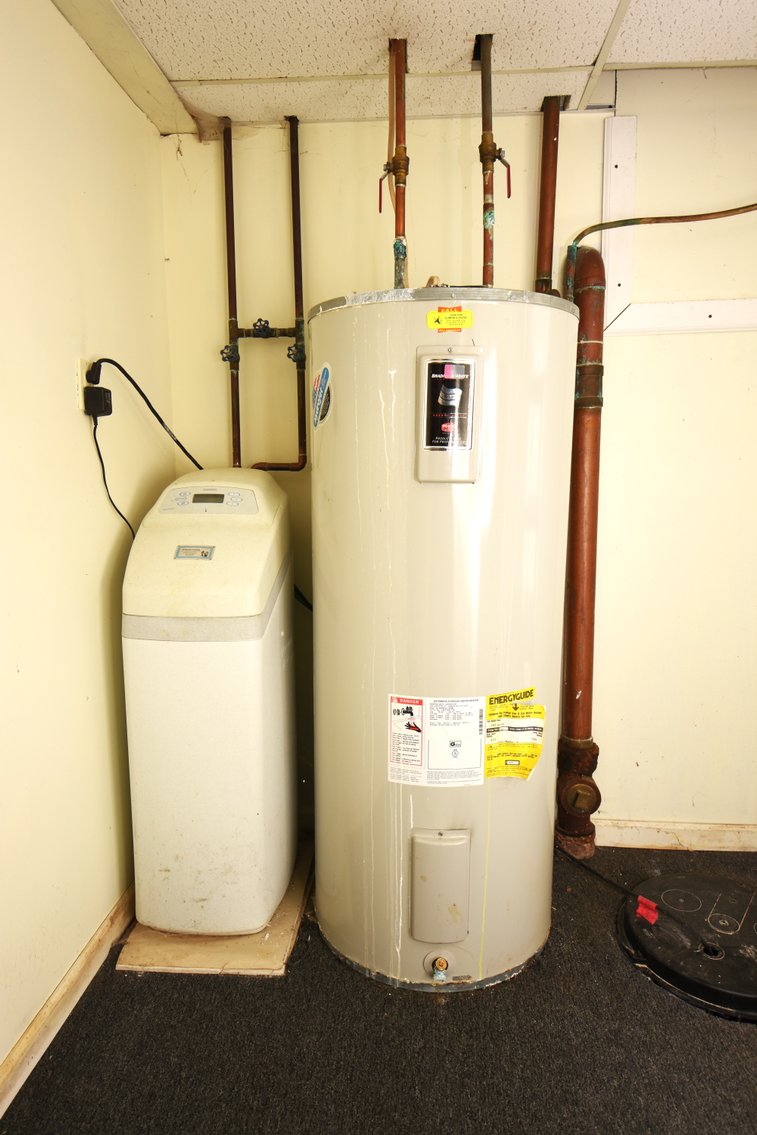 Image for Sold! Real Estate For Auction | 1850 Briarcliff Terrace, Allentown, PA 18103 | March 26, 2026 at 4:00 PM