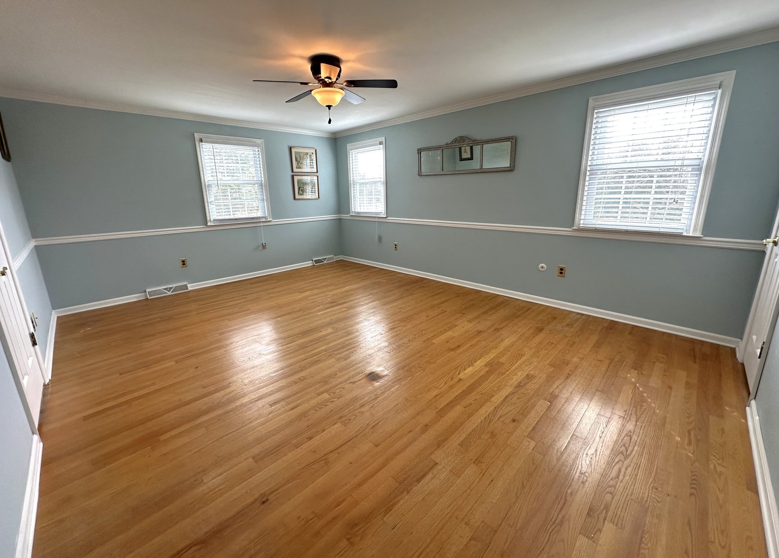 Image for Sale Pending | Real Estate For Sale | 613 Shearer Street, North Wales, PA 19454