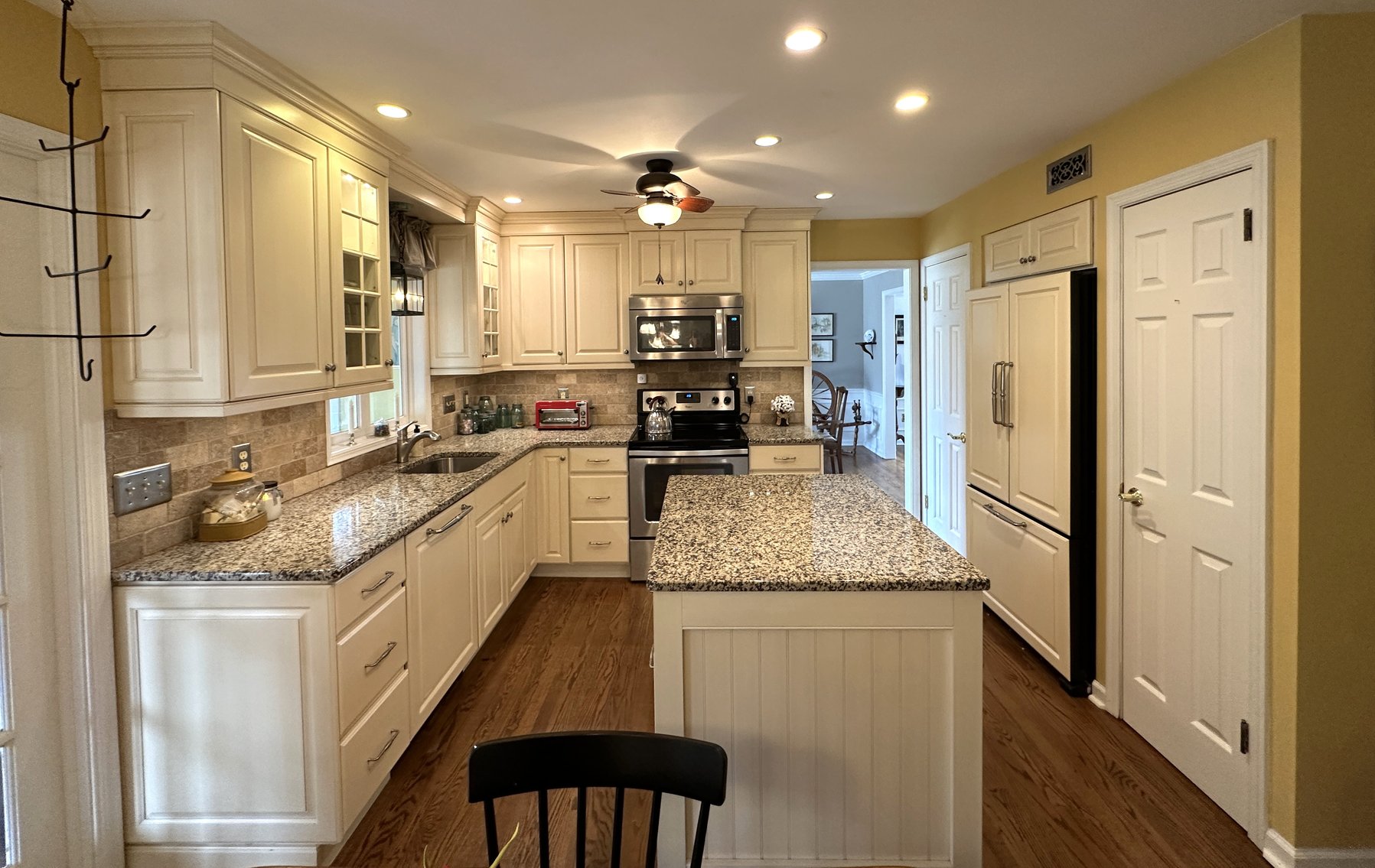 Image for Sale Pending | Real Estate For Sale | 613 Shearer Street, North Wales, PA 19454