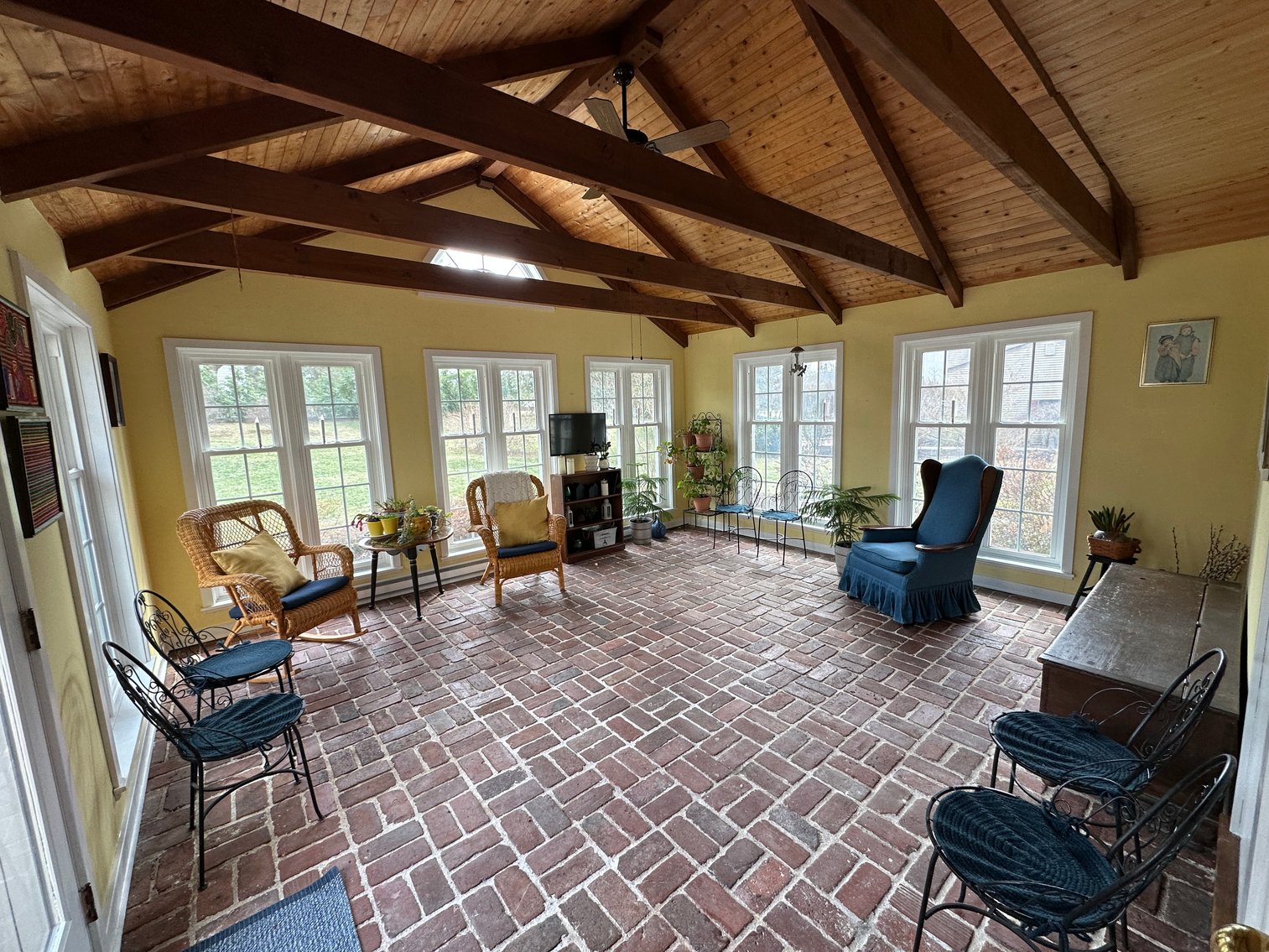 Image for Sale Pending | Real Estate For Sale | 613 Shearer Street, North Wales, PA 19454