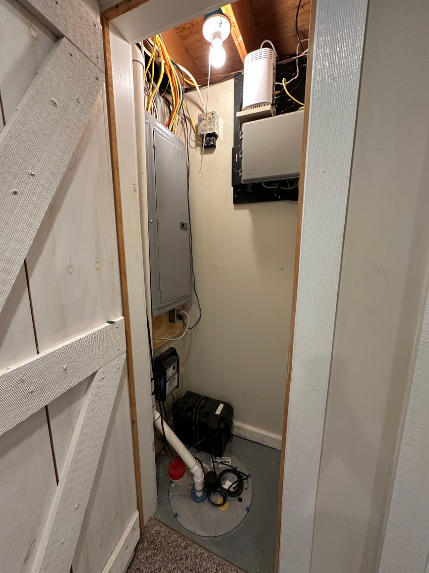 Image for Sale Pending | Real Estate For Sale | 613 Shearer Street, North Wales, PA 19454