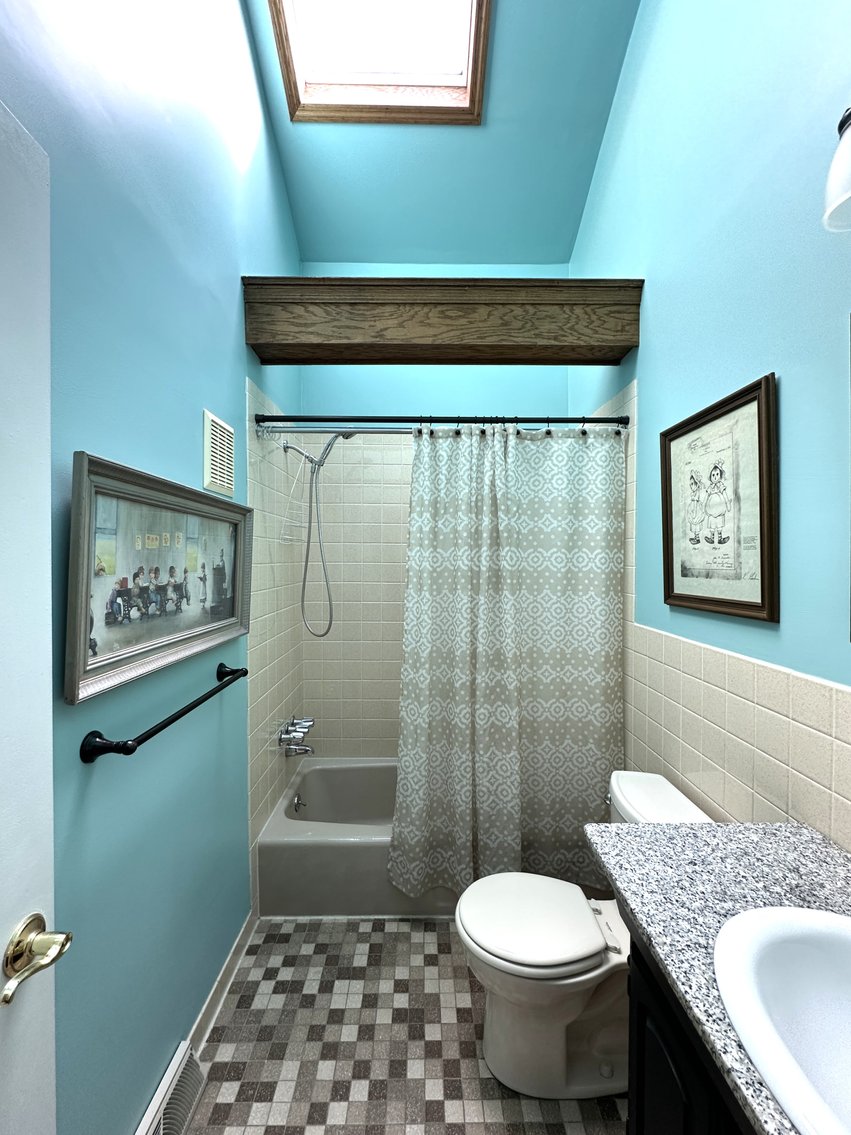 Image for Sale Pending | Real Estate For Sale | 613 Shearer Street, North Wales, PA 19454