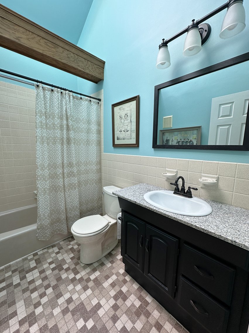 Image for Sale Pending | Real Estate For Sale | 613 Shearer Street, North Wales, PA 19454