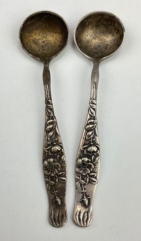 Image for Tiffany Sterling Silver Salt Spoons and Decanter Labels