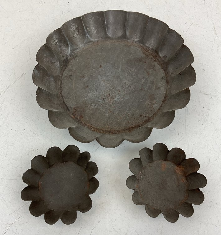 Image for Primitive Tin Ware