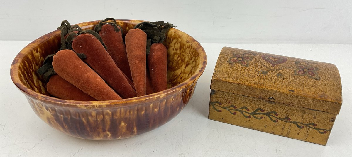 Image for Pottery & Folk Art