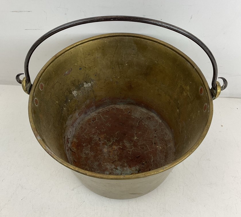 Image for Cast Iron Pans & Primitives