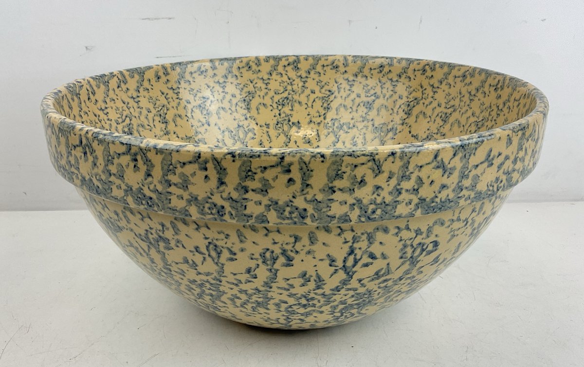 Image for Roseville Spongeware Bowl