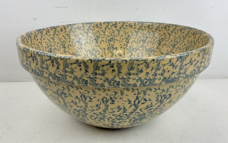 Image for Roseville Spongeware Bowl