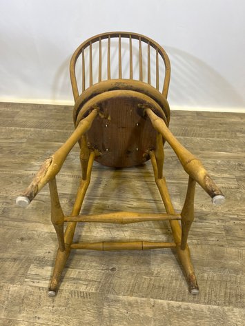 Image for Windsor-Style Bow-Back Bar Stools