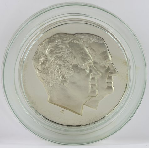 Image for Franklin Mint Sterling Silver Nixon Inaugural Medal