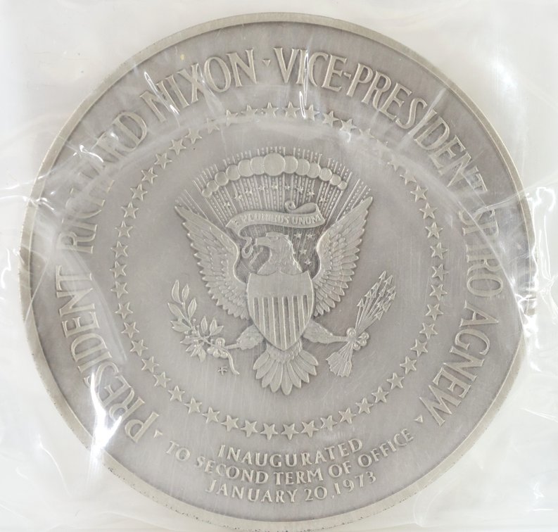Image for Franklin Mint Sterling Silver Nixon Inaugural Medal