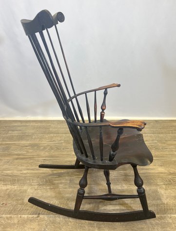 Image for New Harmony Woodworks Comb-Back Windsor Rocking Chair
