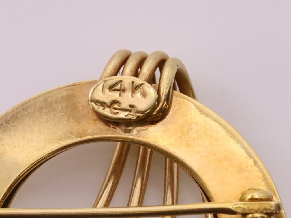 Image for 14k YG Pearl Brooch