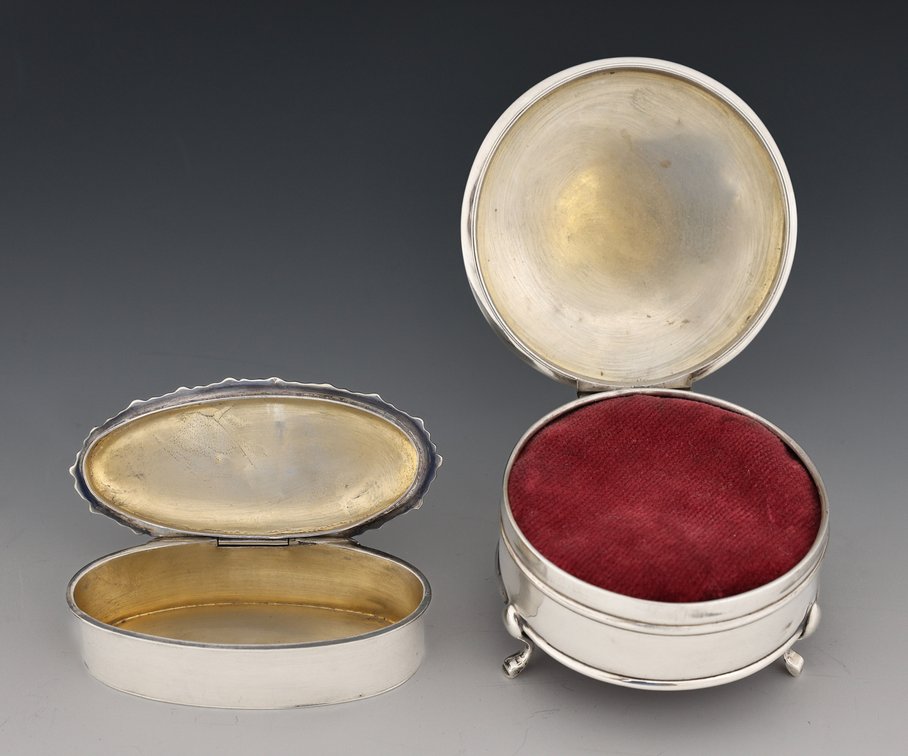 Image for Edwardian British Sterling Silver Vanity Accessories