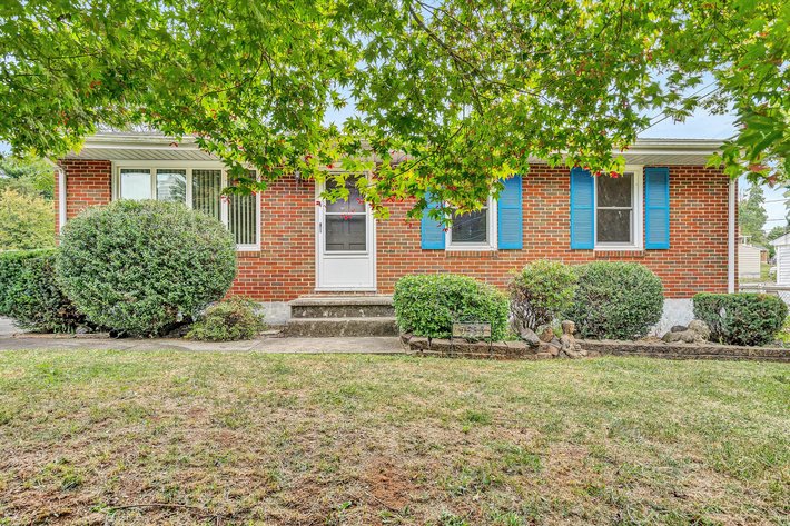 Image for 5333 Oakland Blvd Hollins, VA