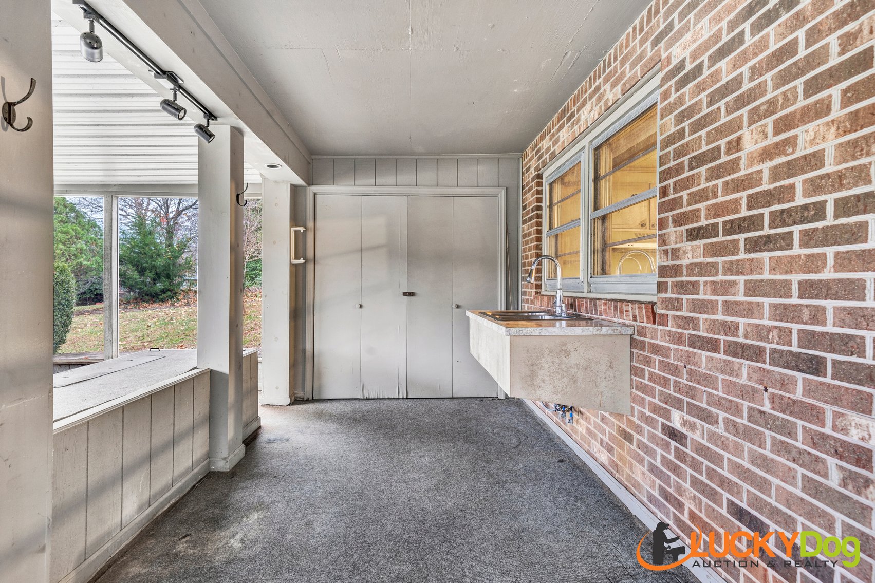 Image for 1105 Belle Isle Dr Real Estate Auction