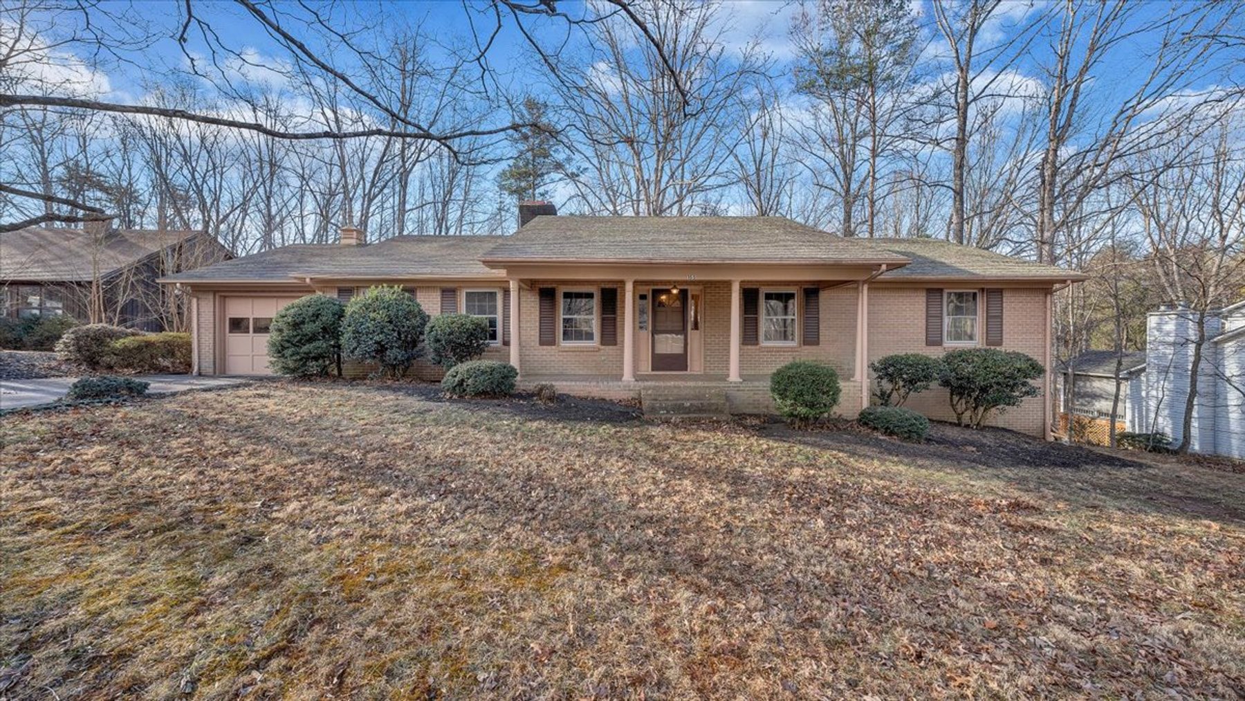 Image for 155 Oxford Circle Real Estate Auction