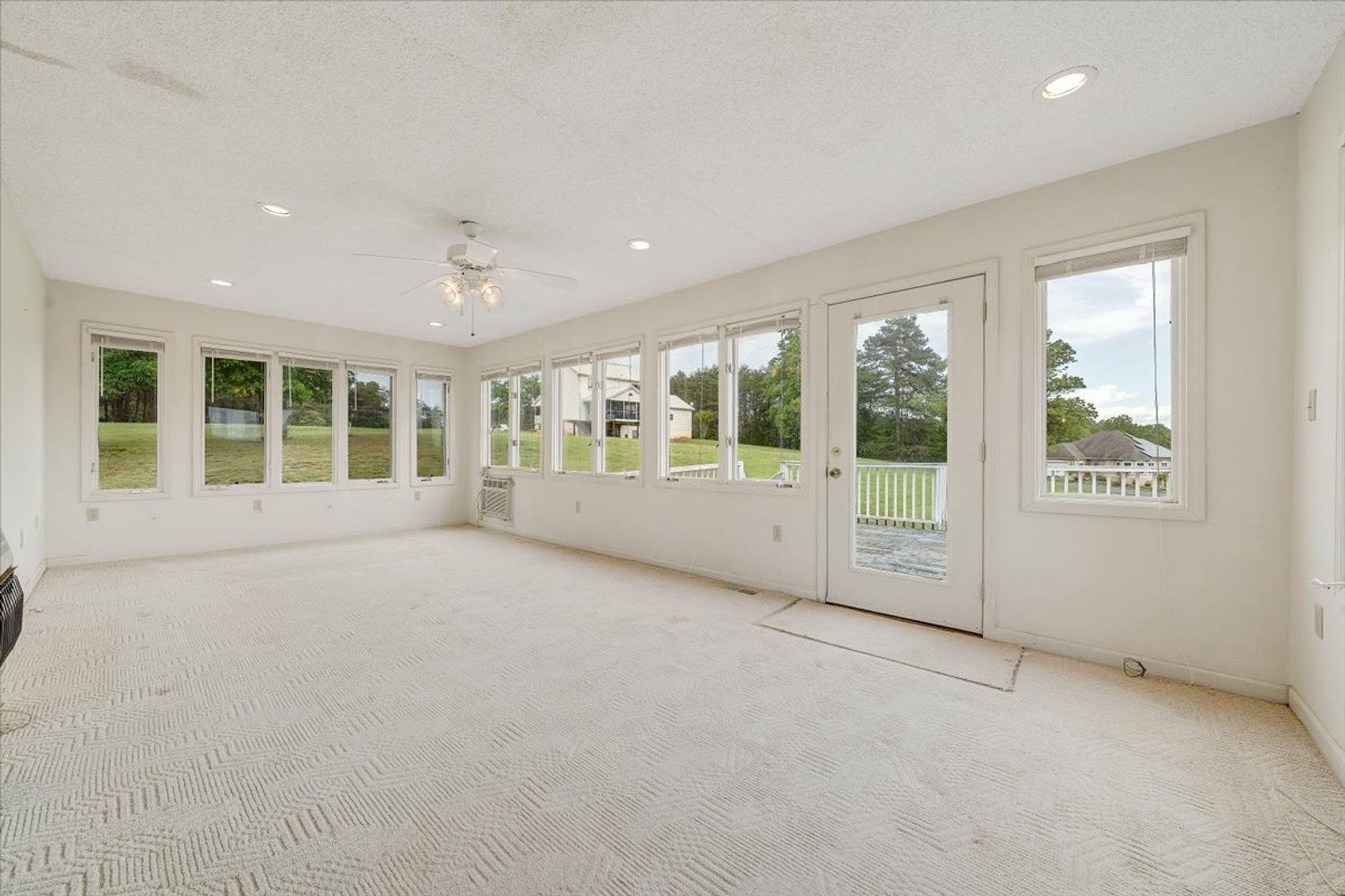 Image for 205 Park Shores Circle Real Estate Auction