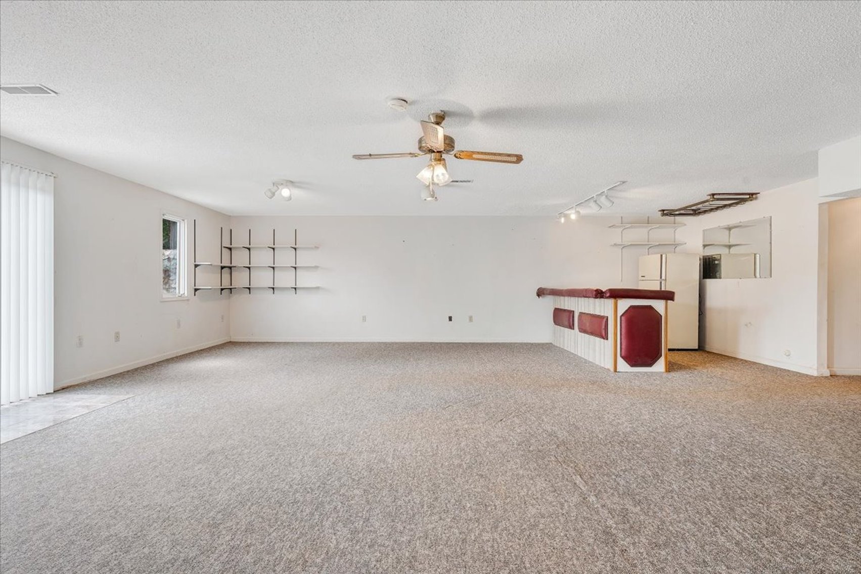 Image for 205 Park Shores Circle Real Estate Auction