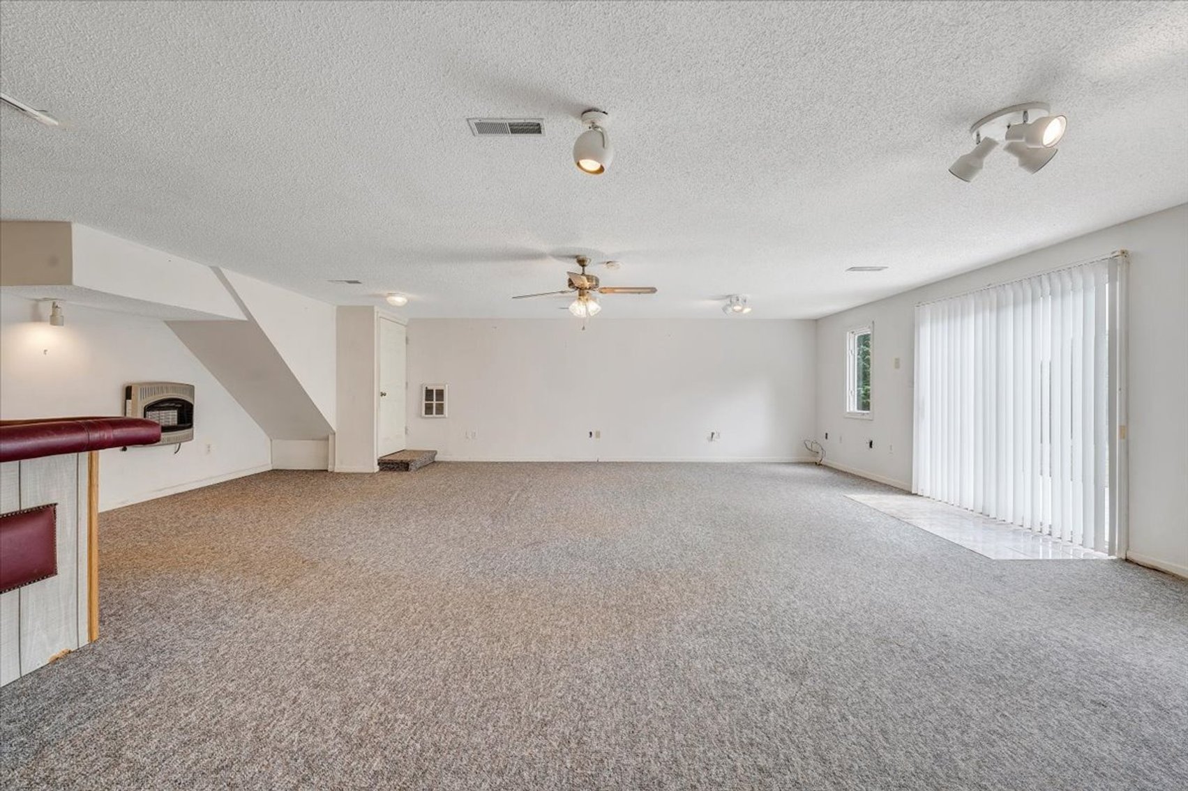 Image for 205 Park Shores Circle Real Estate Auction