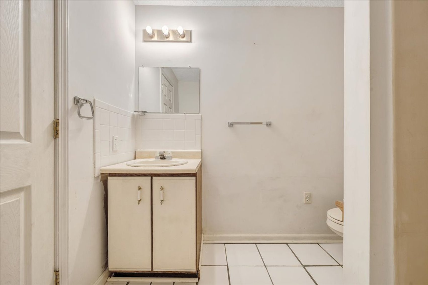 Image for 205 Park Shores Circle Real Estate Auction