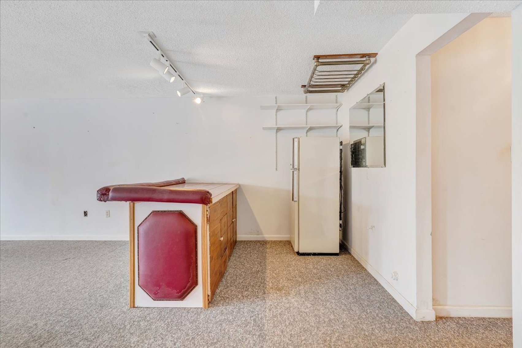 Image for 205 Park Shores Circle Real Estate Auction