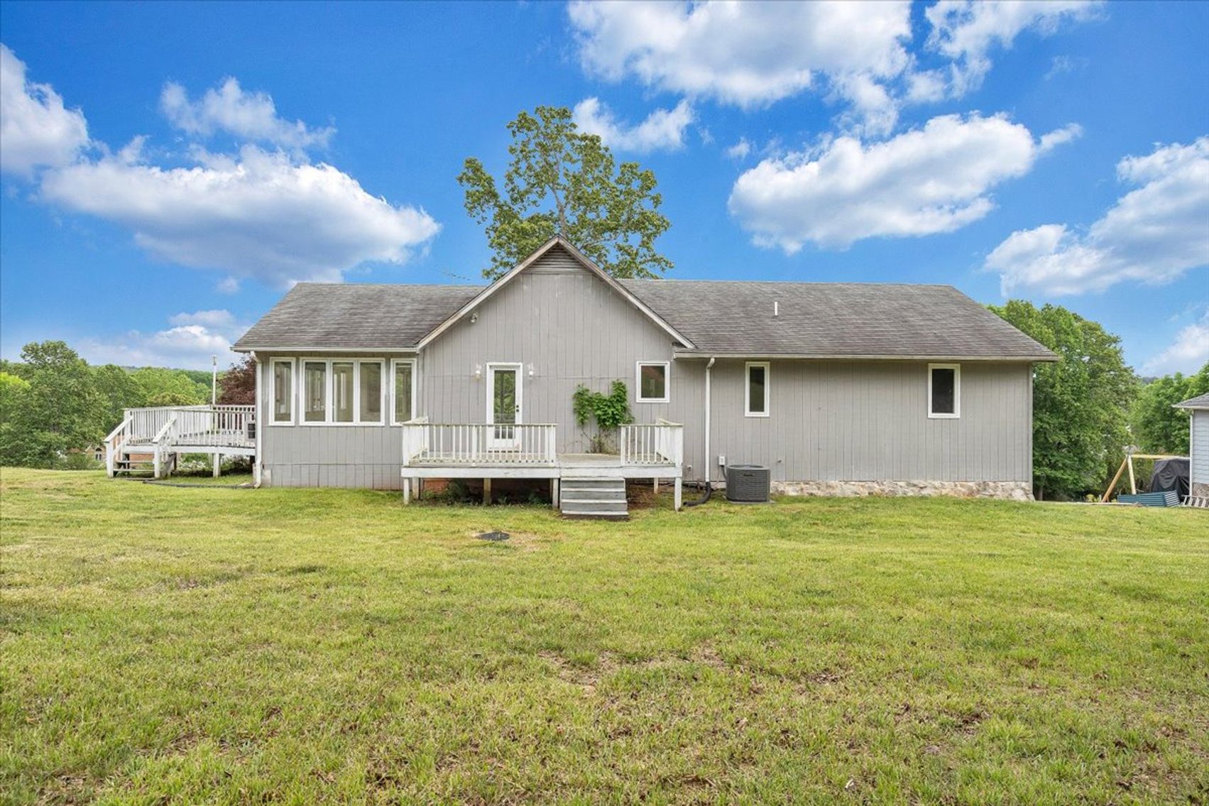 Image for 205 Park Shores Circle Real Estate Auction