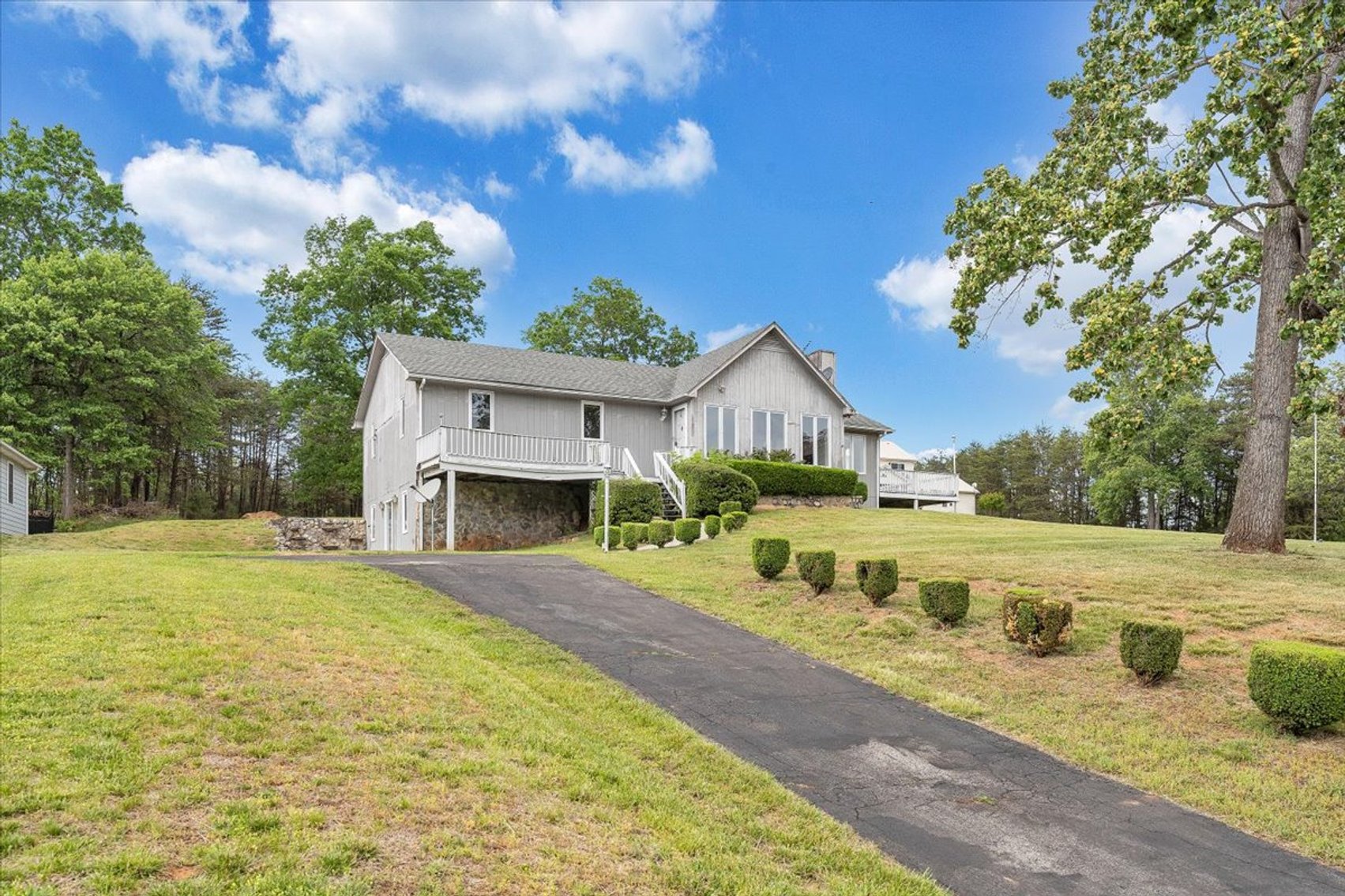 Image for 205 Park Shores Circle Real Estate Auction