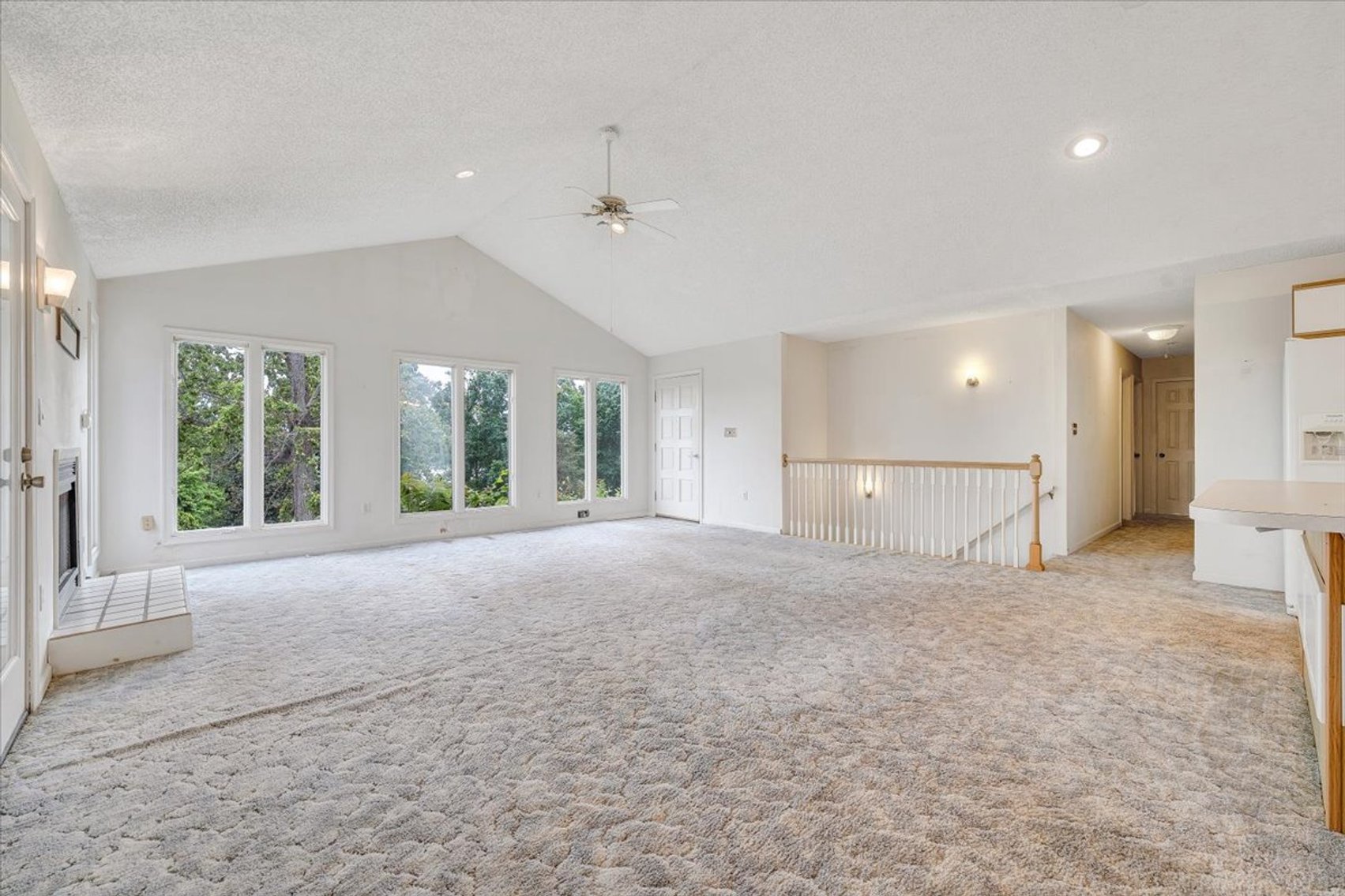 Image for 205 Park Shores Circle Real Estate Auction