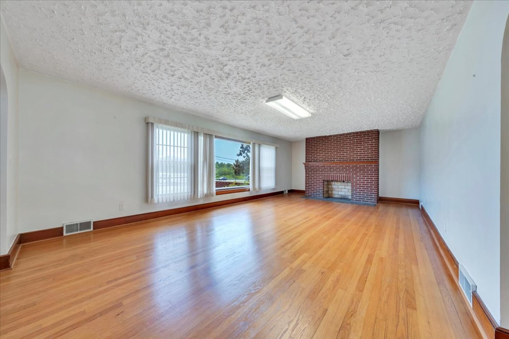 Image for 19503 Virgil H Goode Hwy Online Real Estate Auction